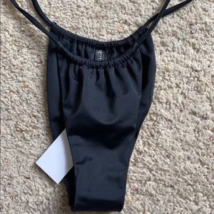 Disruptive youth bikini bottoms NWT